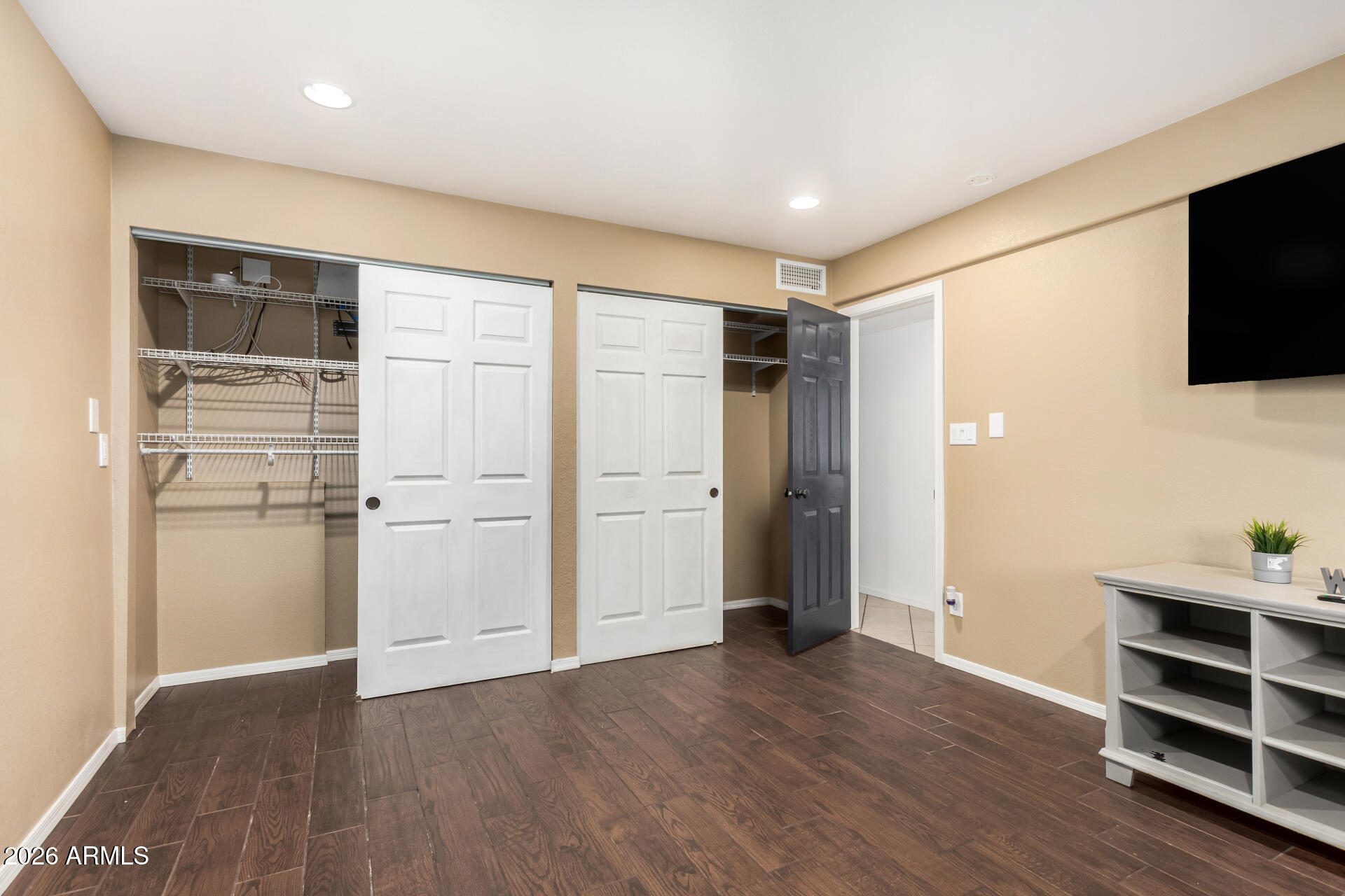 1237 North Raven Mesa, AZ 85207 - Photo 31 of 48 31 - Raven