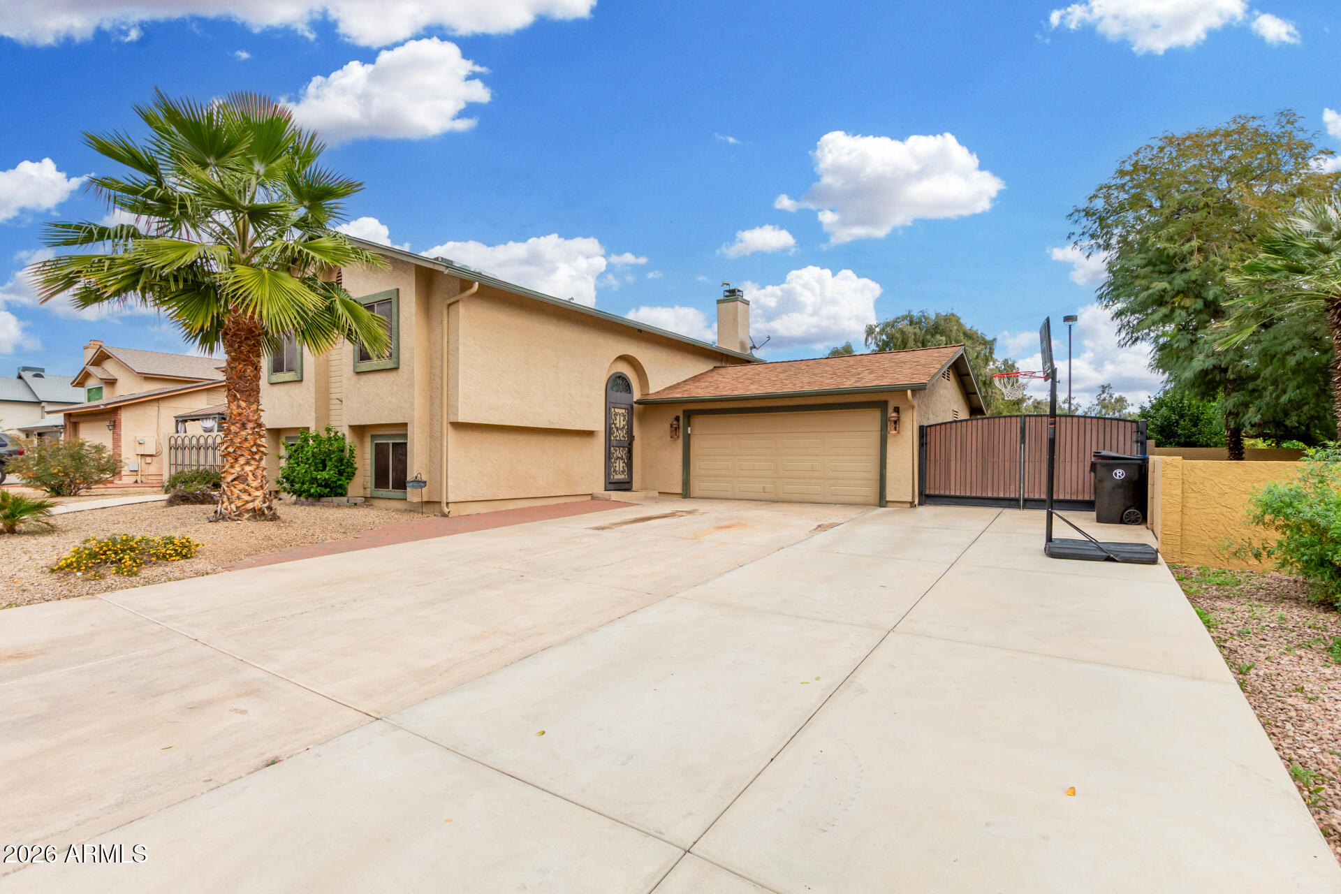 1237 North Raven Mesa, AZ 85207 - Photo 5 of 48 05 - Raven