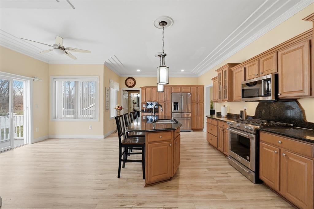 239 Fuller Road Chicopee, MA 01020 - Photo 18 of 42