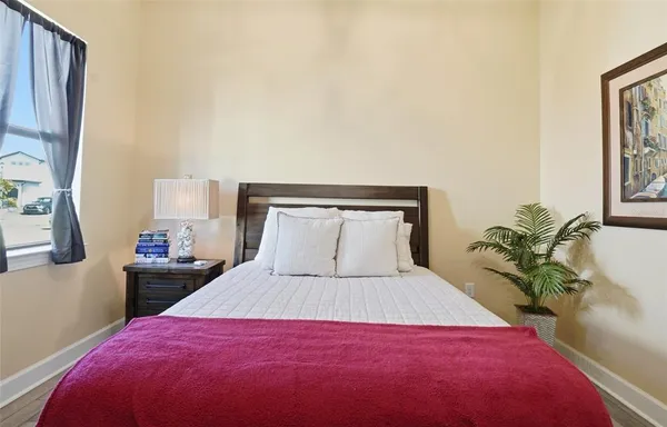 a en suite bathroom with a sink and a shower