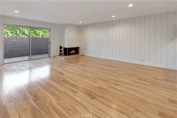 $3,295 | 1214 East 1st Street, Tustin, CA 92780