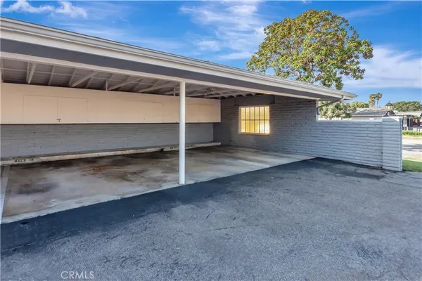 $3,295 | 1214 East 1st Street, Tustin, CA 92780