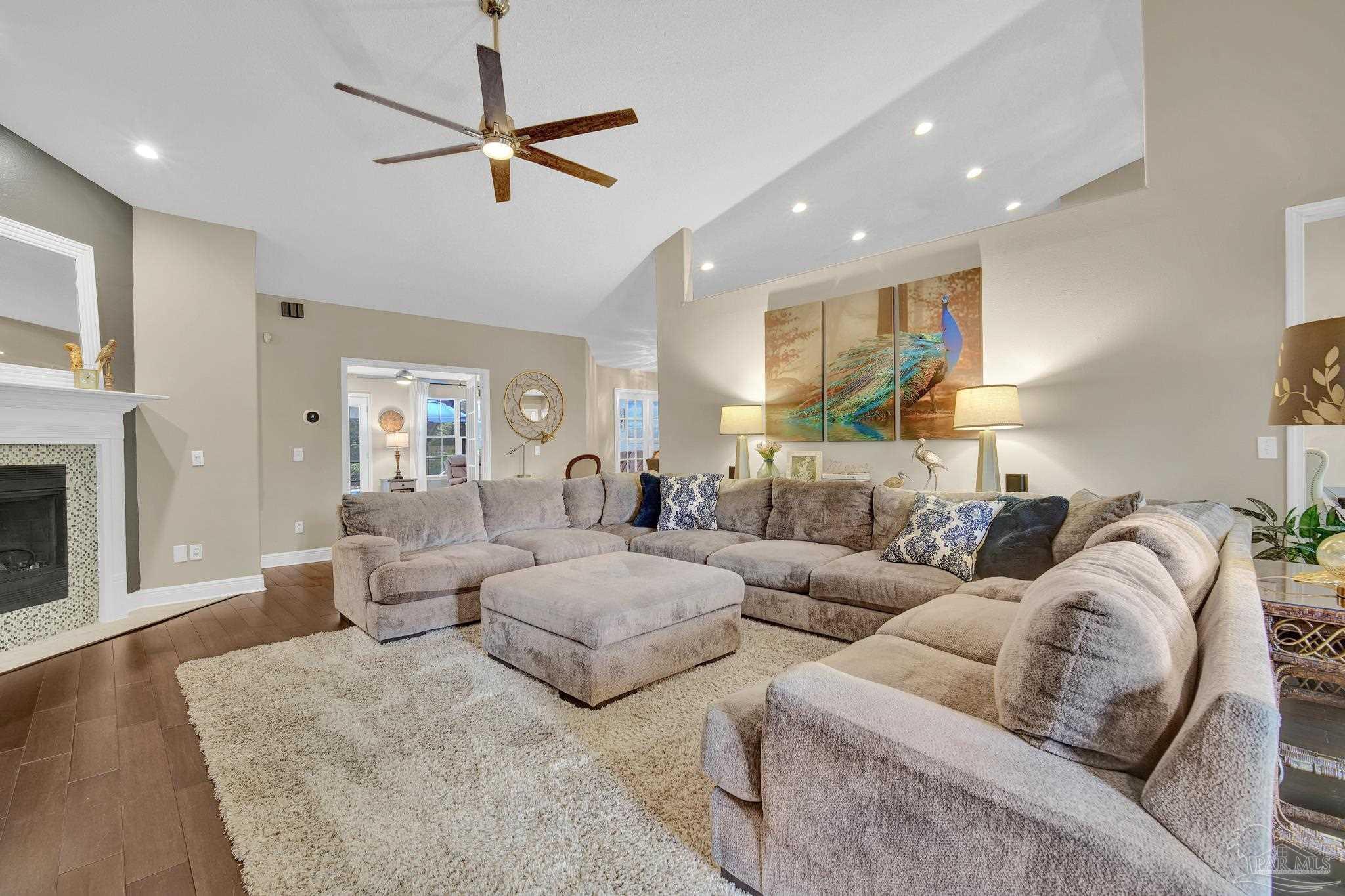 16461 Innerarity Point Road Pensacola, FL 32507 - Photo 14 of 50 Gallery Image 14