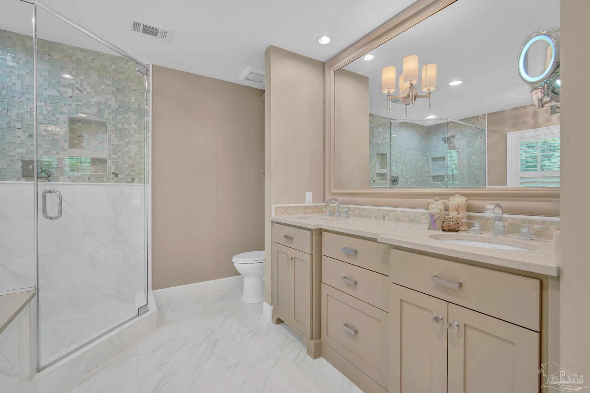 16461 Innerarity Point Road Pensacola, FL 32507 - Photo 38 of 50 Gallery Image 38