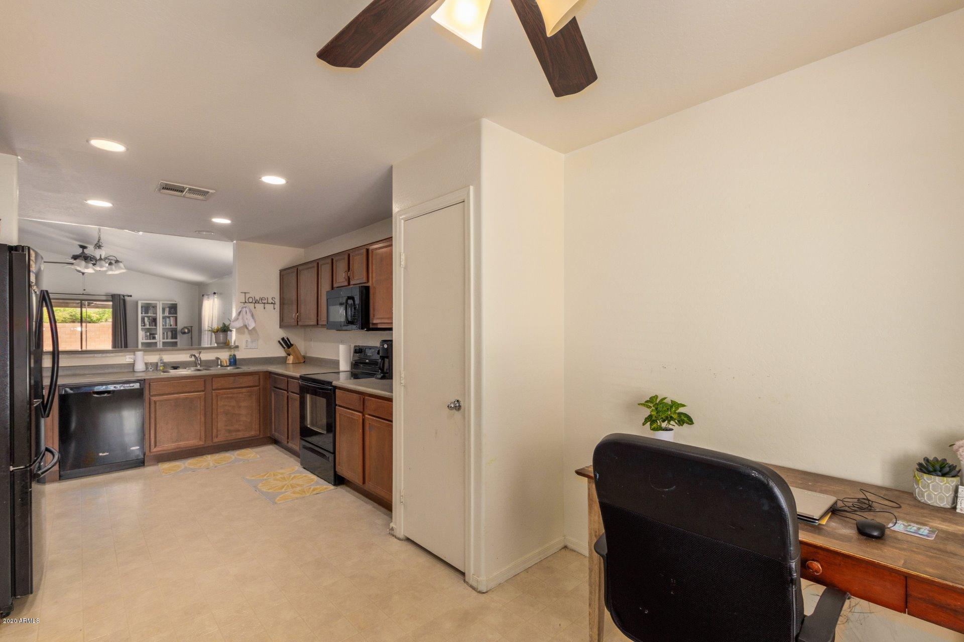 6722 West Beverly Road Laveen, AZ 85339 - Photo 7 of 27 Beverly (7)