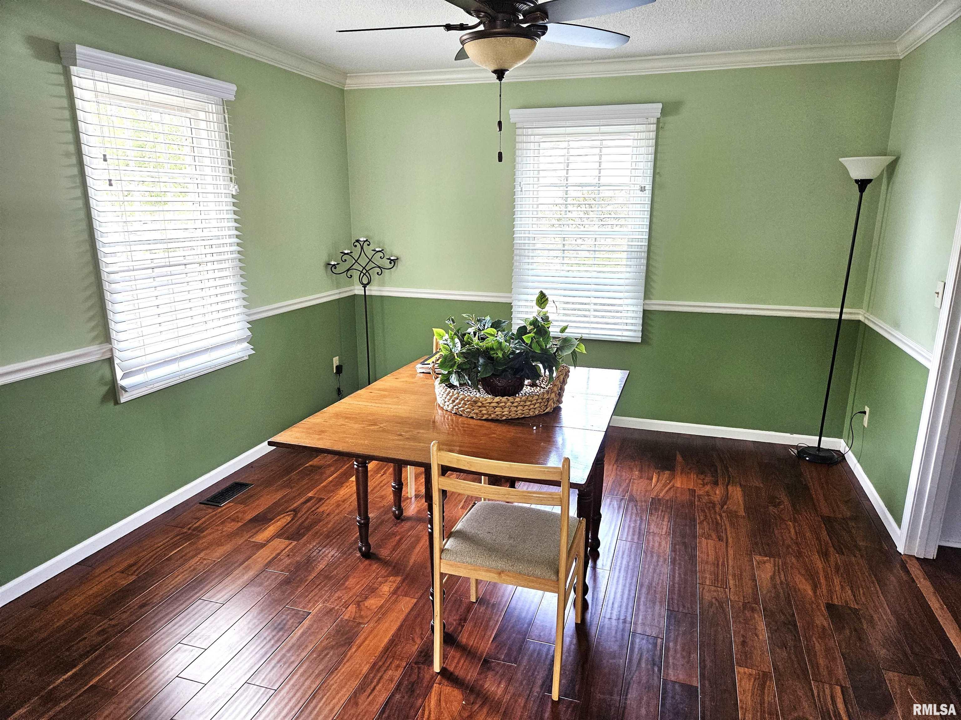 4301 Abbey Ridge Court Quincy, IL 62305 - Photo 12 of 39 Gallery Image 12