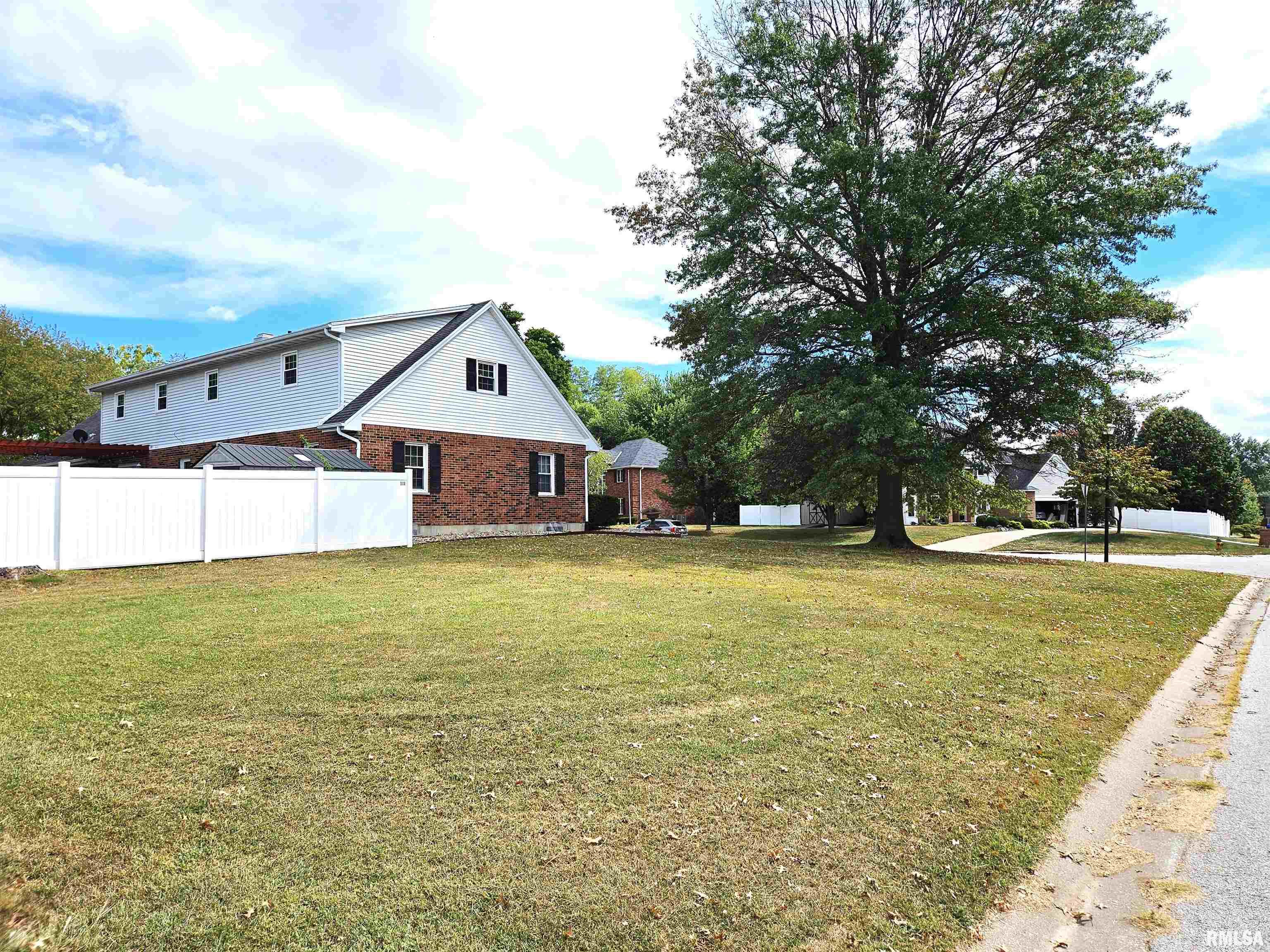 4301 Abbey Ridge Court Quincy, IL 62305 - Photo 38 of 39 Gallery Image 38