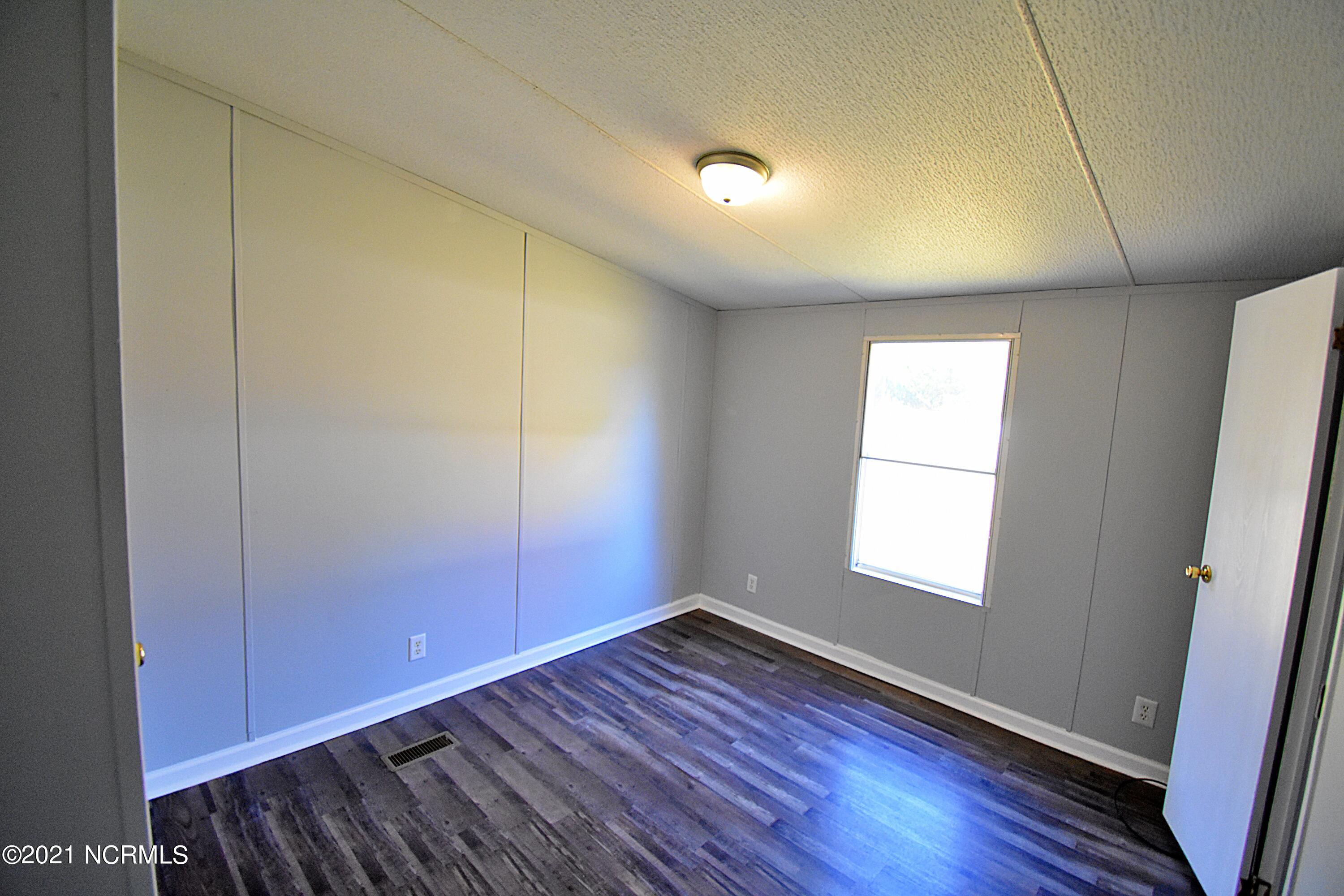 1540 Antioch Road New Bern, NC 28560 - Photo 13 of 21 Bedroom 3