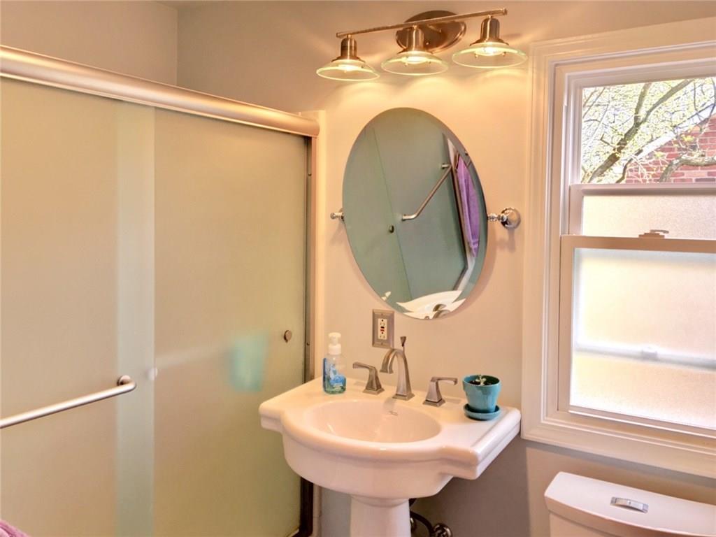 600 Highview Road Pittsburgh, PA 15234 - Photo 12 of 21