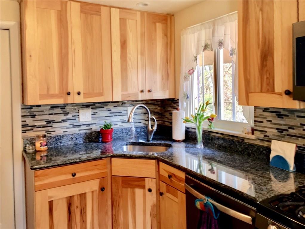 600 Highview Road Pittsburgh, PA 15234 - Photo 10 of 21