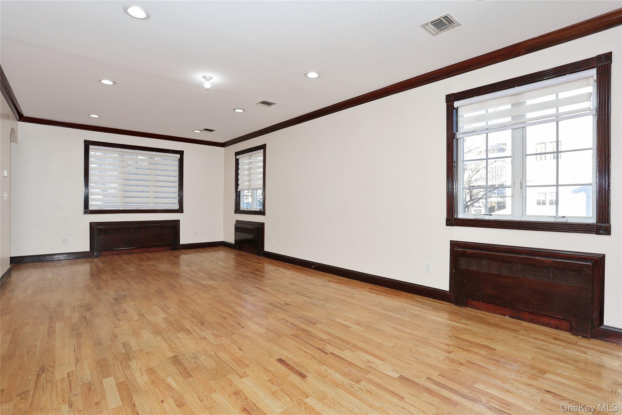 11 Laura Place, Unit 2 Spring Valley, NY 10977 - Photo 8 of 48