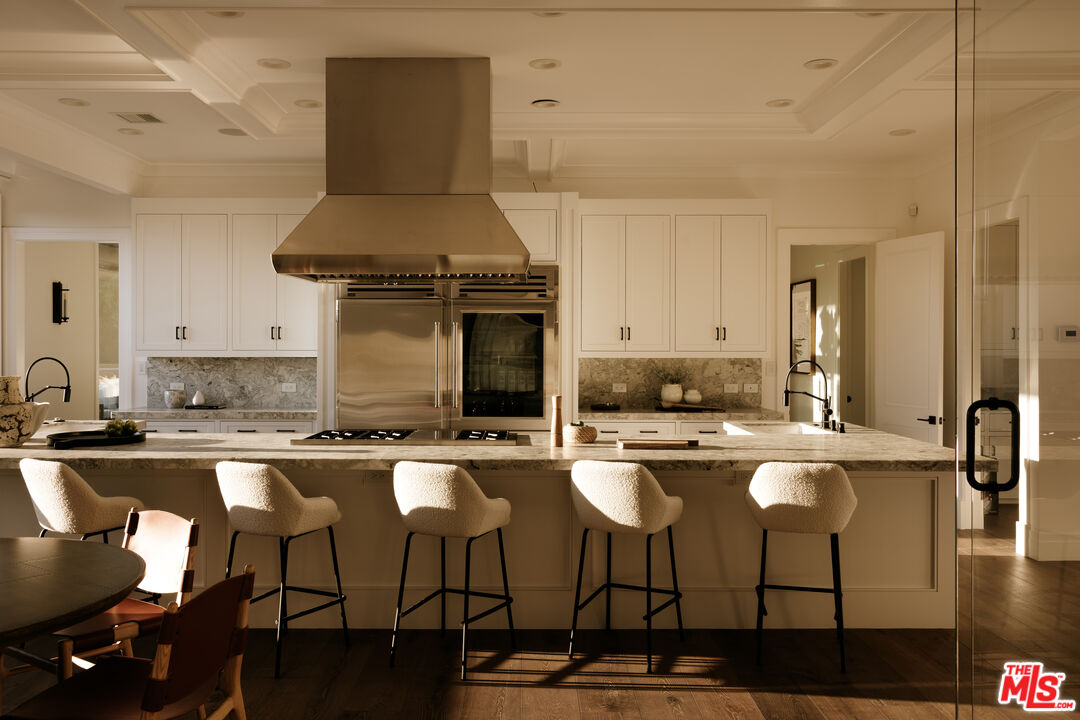 9694 Oak Pass Road Beverly Hills, CA 90210 - Photo 9 of 22