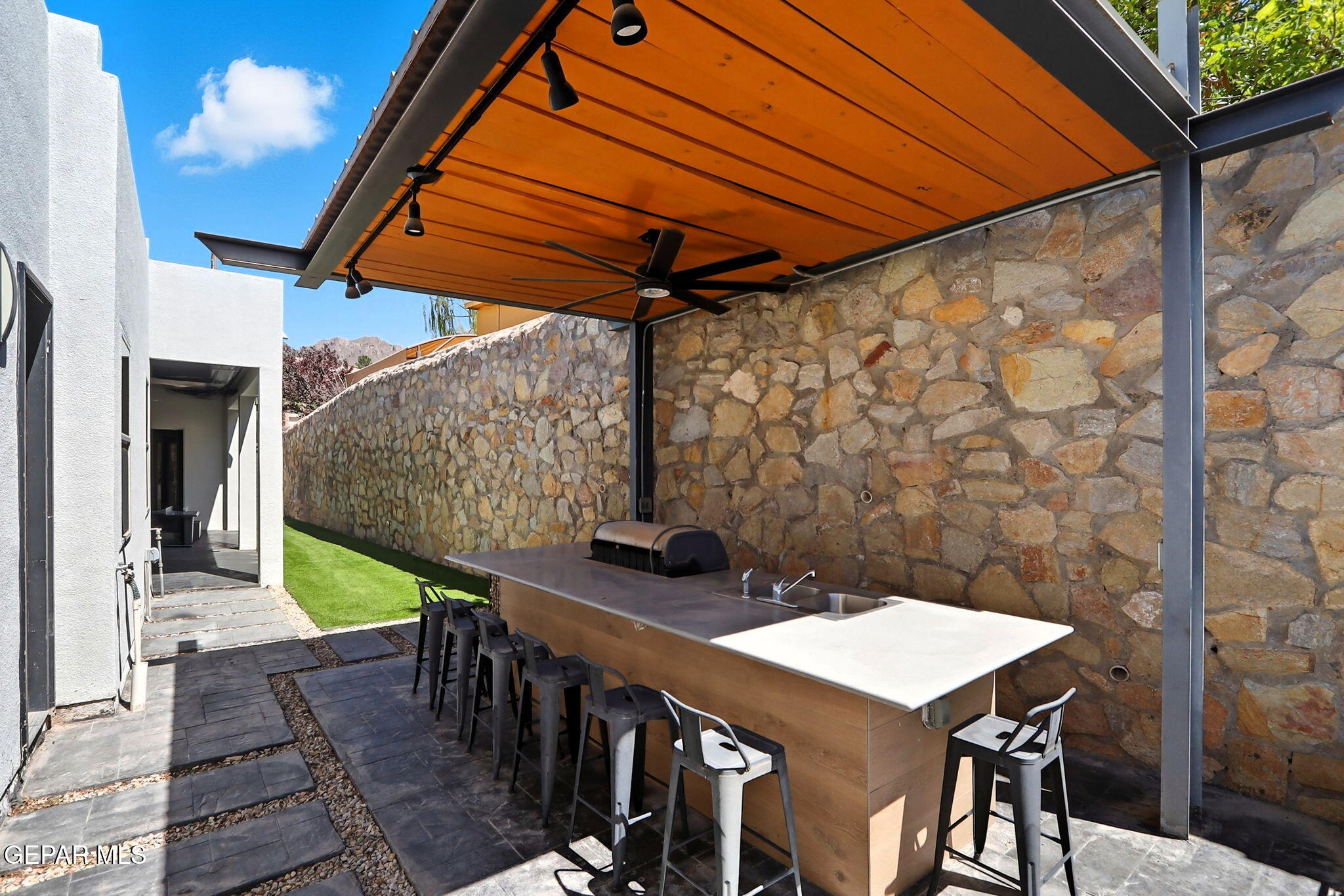 5812 Sundale Road El Paso, TX 79912 - Photo 46 of 47 a view of a patio