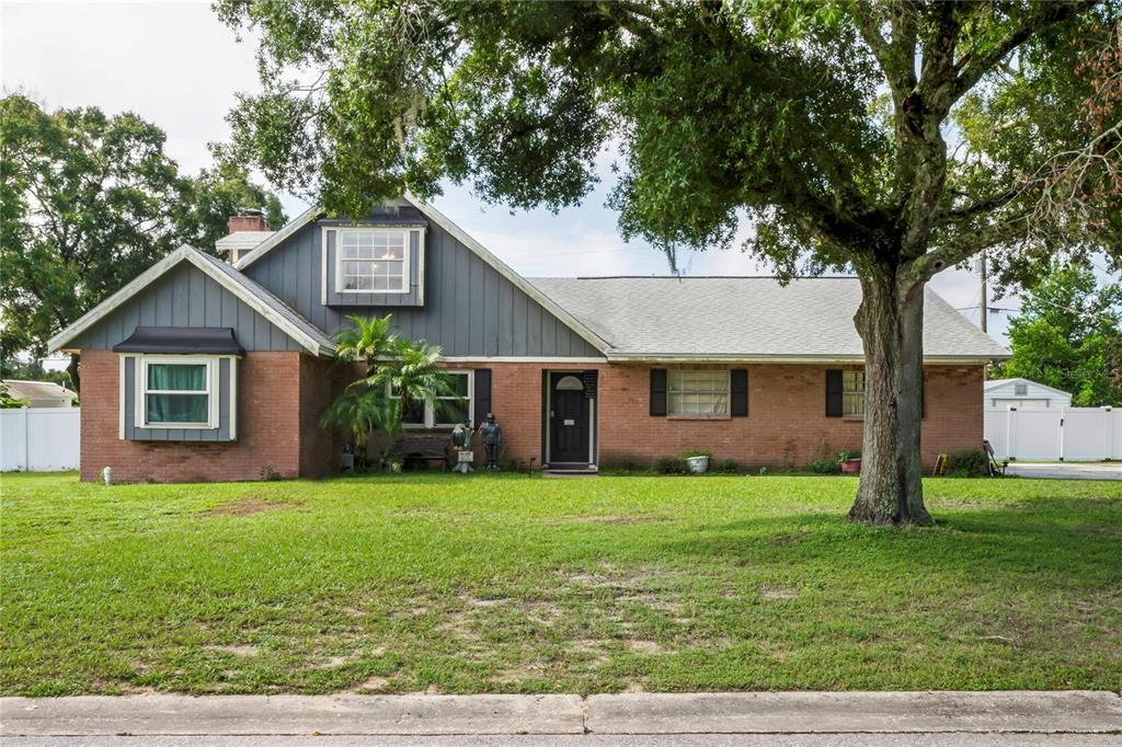 613 Royal Crest Way Brandon, FL 33511 - Photo 1 of 1