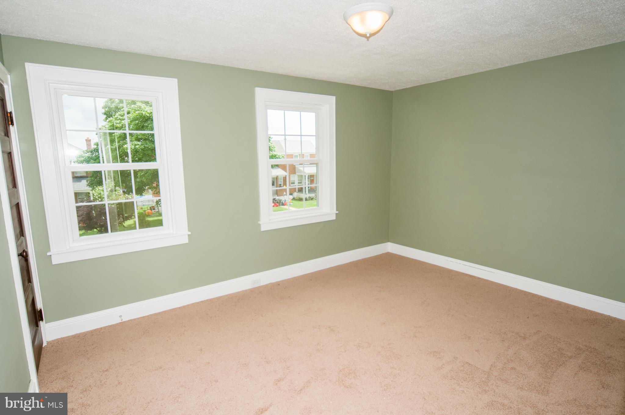 6828 Belclare Road Dundalk, MD 21222 - Photo 14 of 31