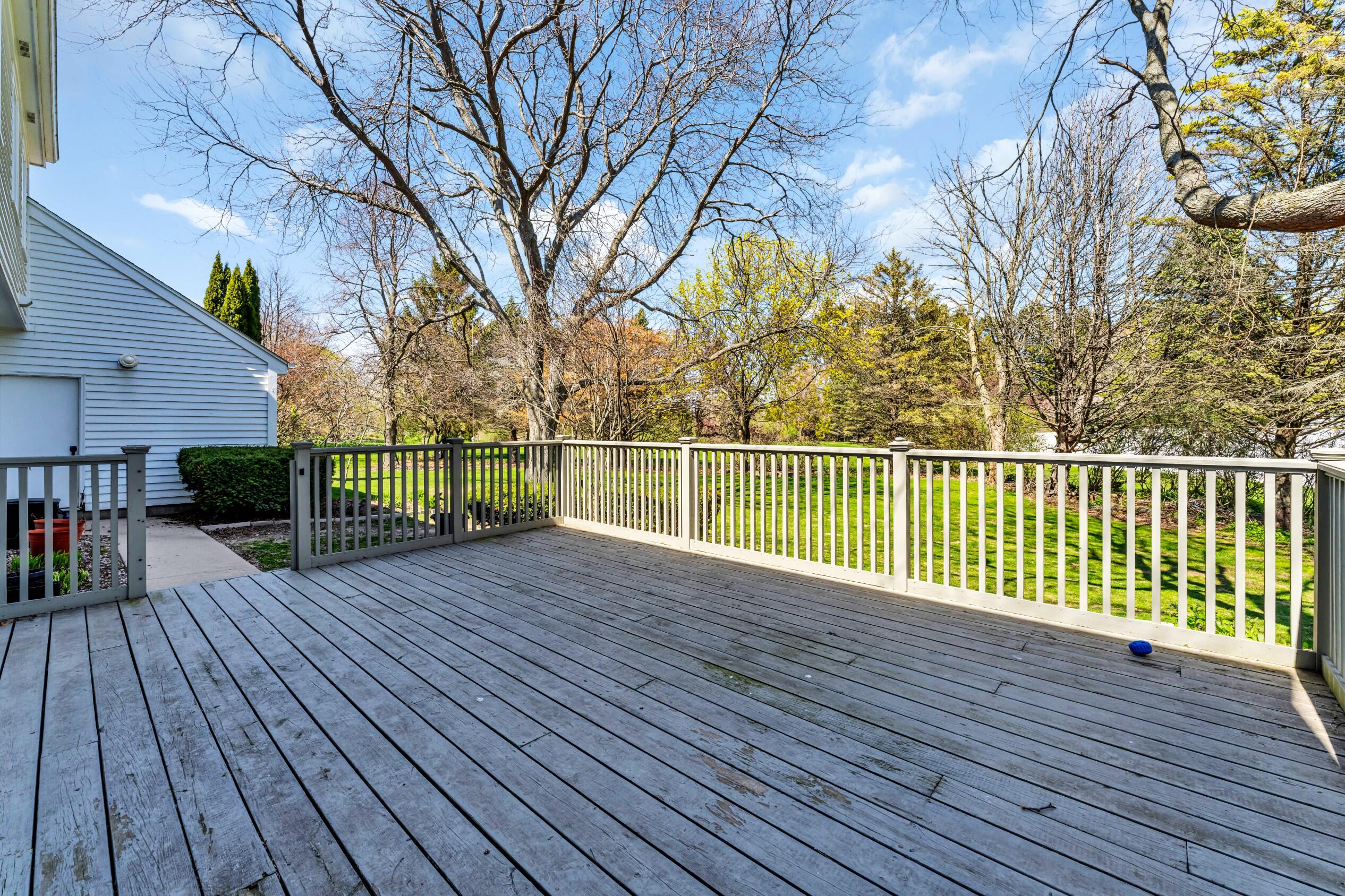 7 Sprucewood Court Wind Point, WI 53402 - Photo 62 of 83 Photo (58)