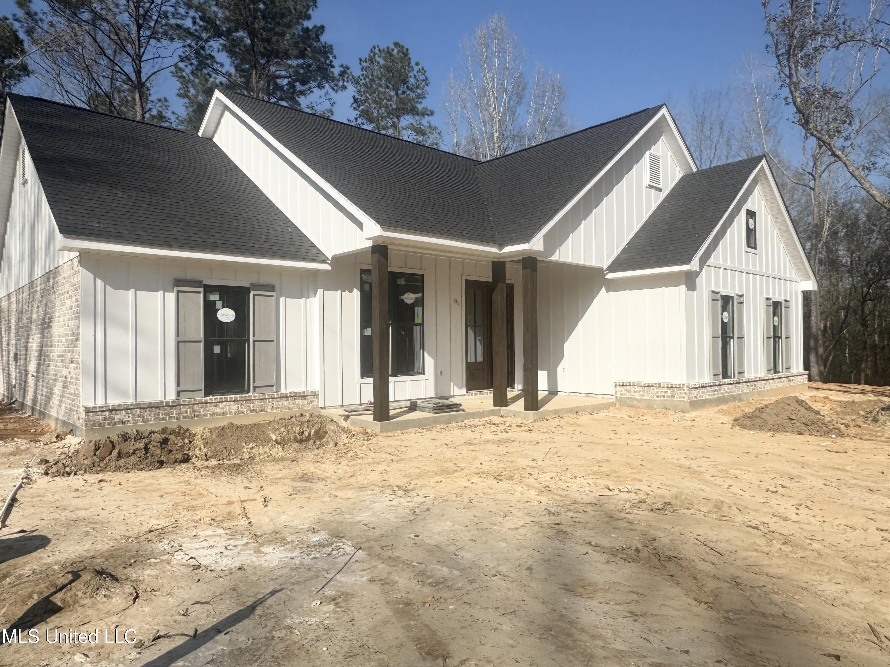 405 Holcomb Carroll Road Carriere, MS 39426 - Photo 3 of 23 IMG_9849