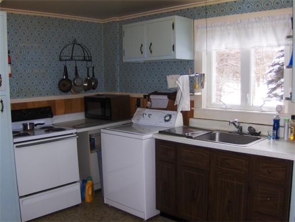 4 Lower Farms Road Northfield, MA 01360 - Photo 3 of 17 Gallery Image 3