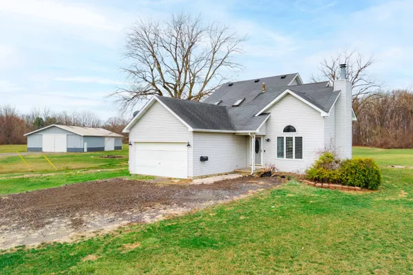 $410,000 | 12215 Crossman Road, Carleton, MI 48117