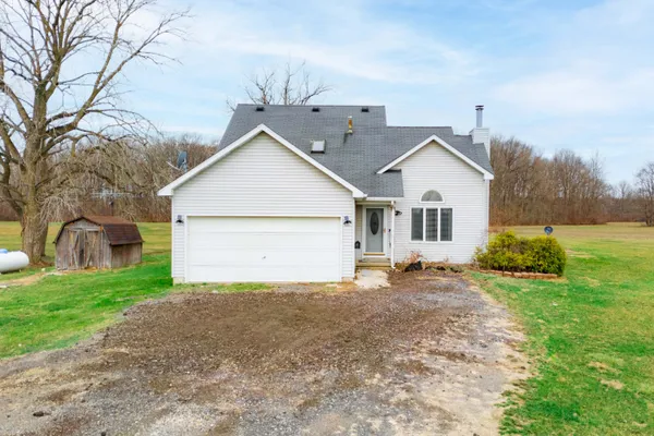 $410,000 | 12215 Crossman Road, Carleton, MI 48117