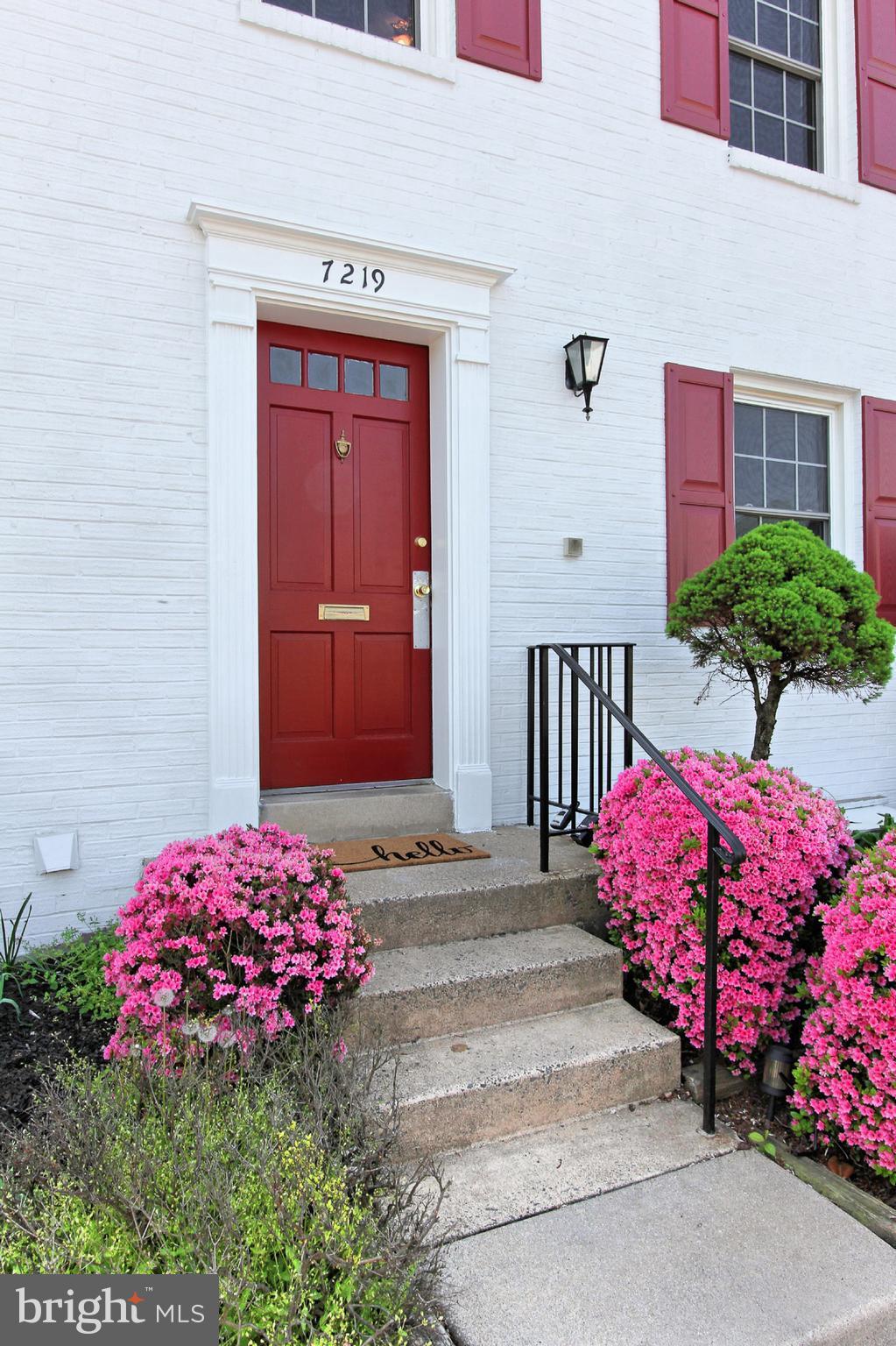 7219 Evanston Road Springfield, VA 22150 - Photo 3 of 30 Exterior (Front)