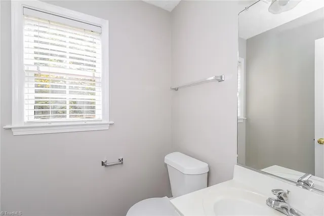 $2,225 | 180 Arbor Trail, Thomasville, NC 27360