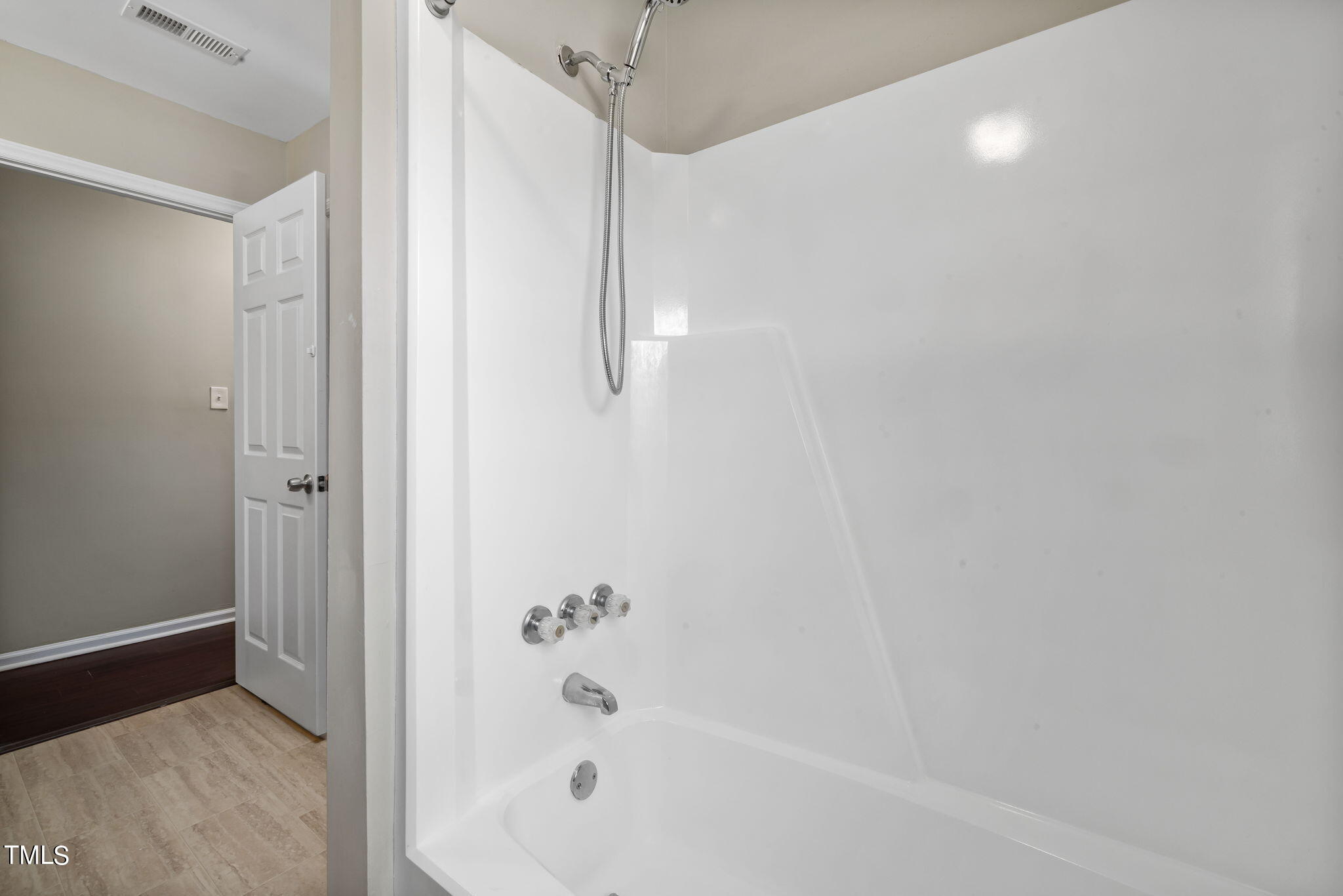 1508 Lantern Place Durham, NC 27707 - Photo 15 of 27 18-web-or-mls-7K5A4477