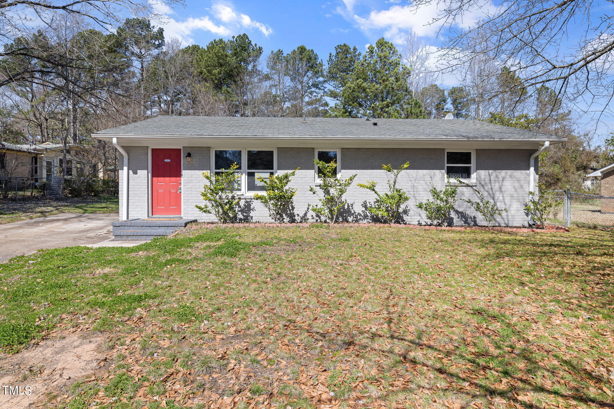 1508 Lantern Place Durham, NC 27707 - Photo 2 of 27 1-web-or-mls-7K5A4423