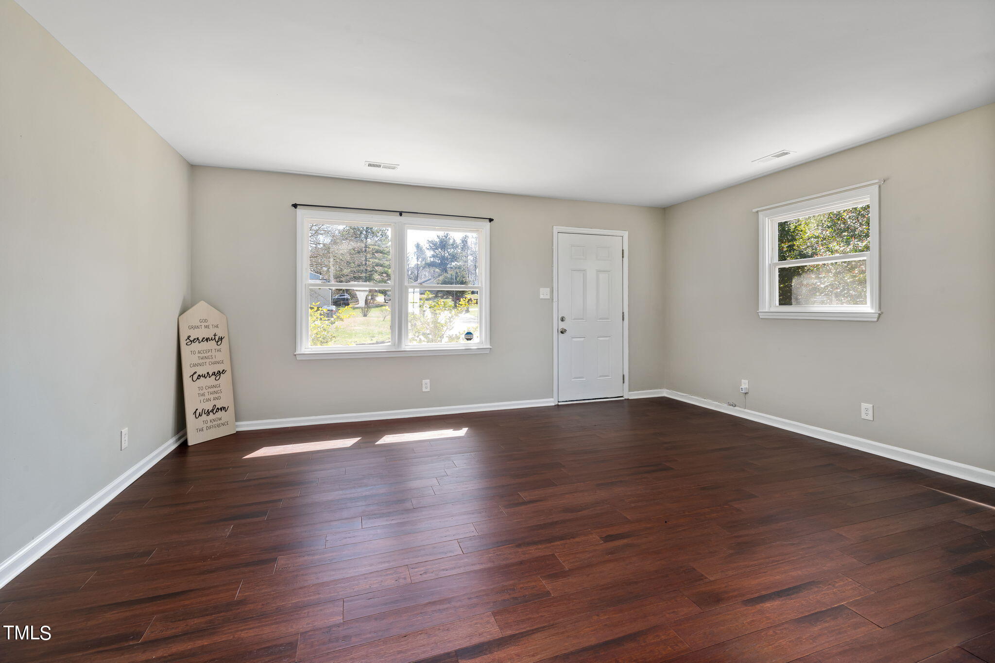 1508 Lantern Place Durham, NC 27707 - Photo 4 of 27 7-web-or-mls-7K5A4438