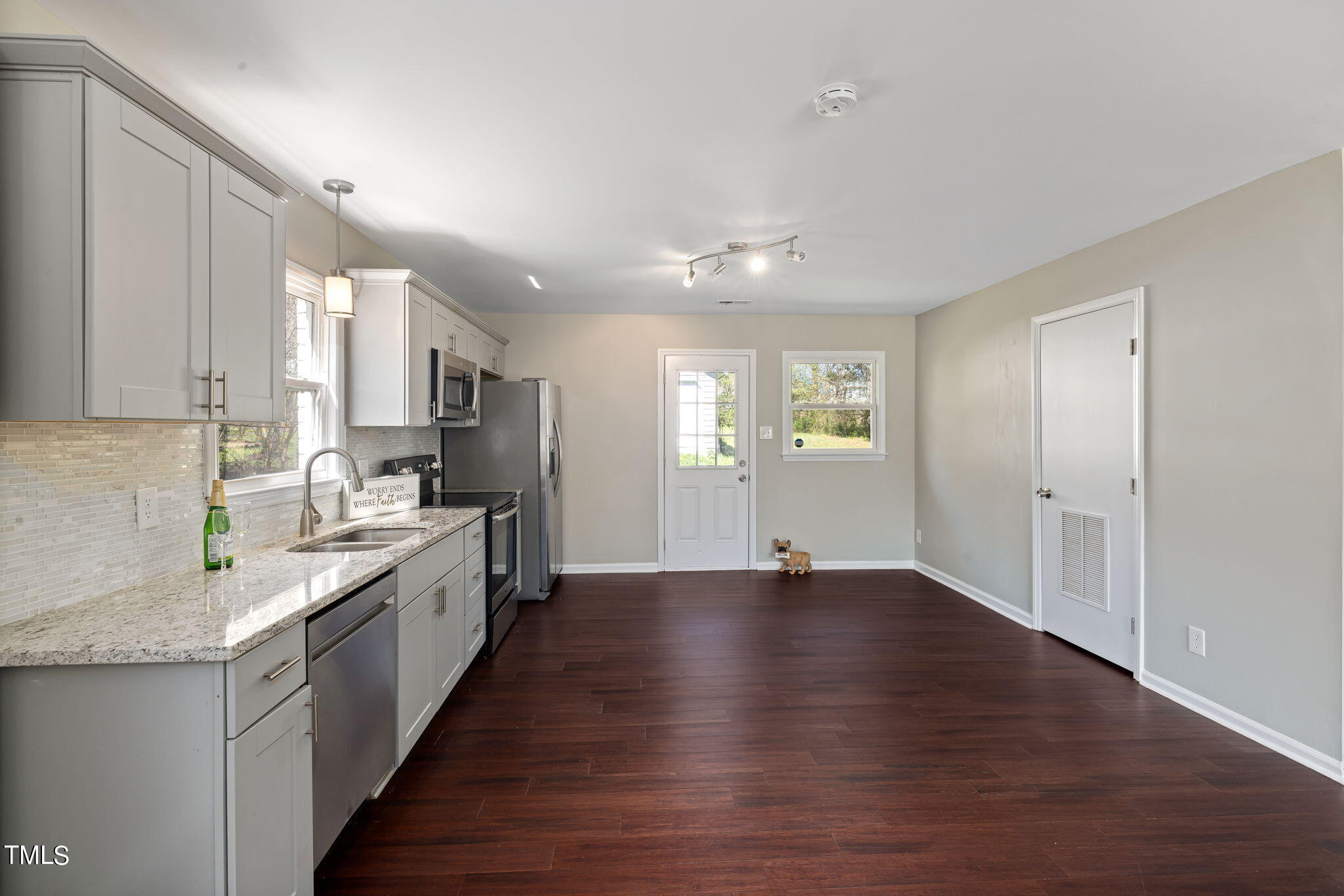 1508 Lantern Place Durham, NC 27707 - Photo 10 of 27 13-web-or-mls-7K5A4465