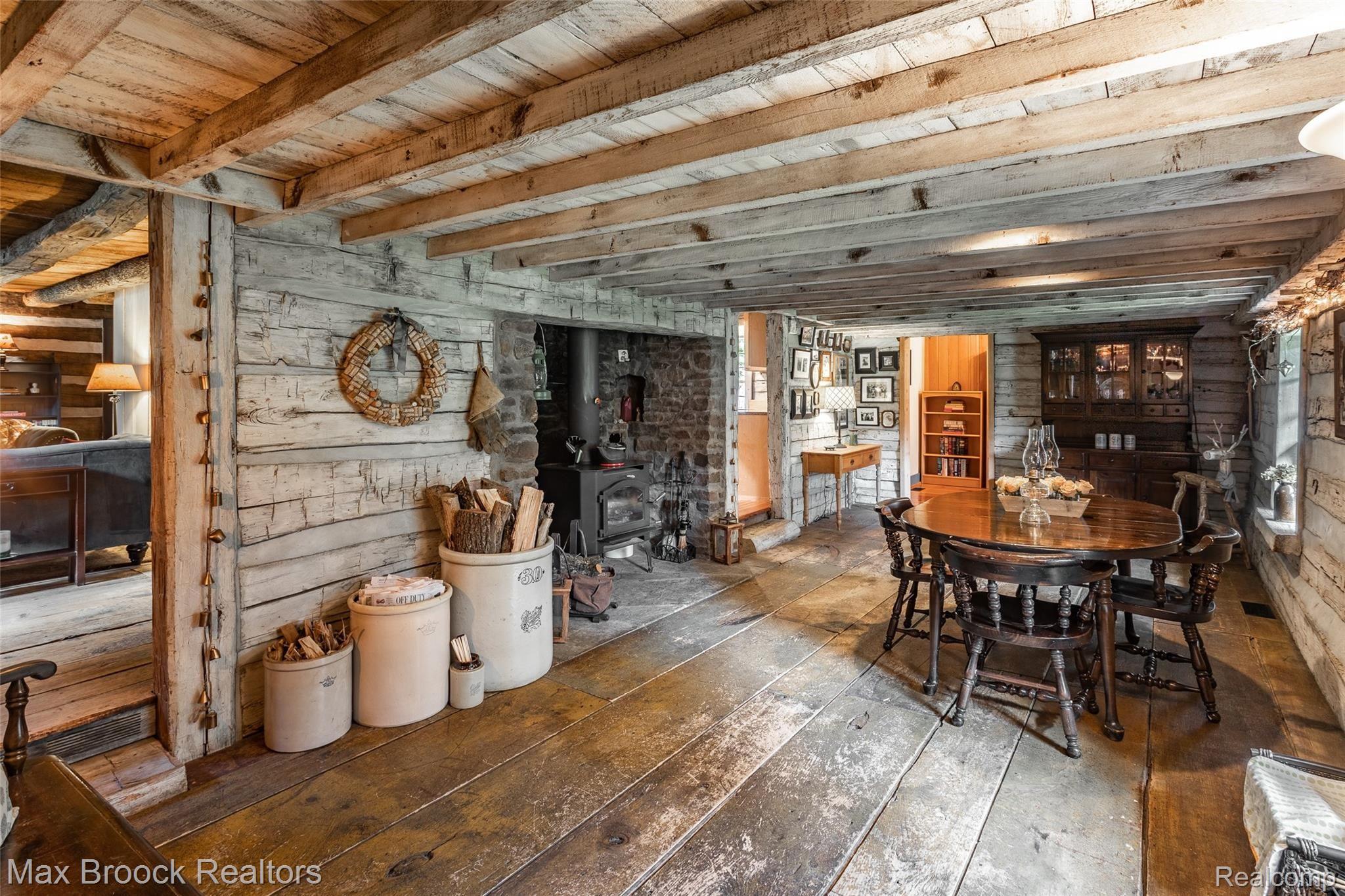 6250 Winkler Mill Road Rochester, MI 48306 - Photo 12 of 56 244A2070-HDR-5.jpg