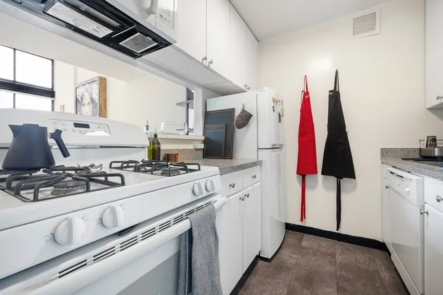 $5,200 | 153 East 32nd Street, Unit PHG | Kips Bay