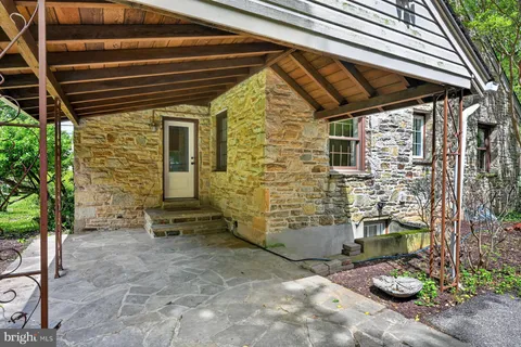 $590,000 | 2119 Edmondson Avenue, Catonsville, MD 21228