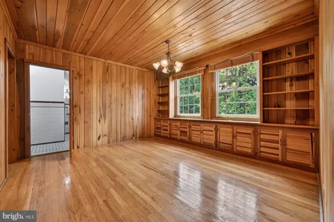 $590,000 | 2119 Edmondson Avenue, Catonsville, MD 21228