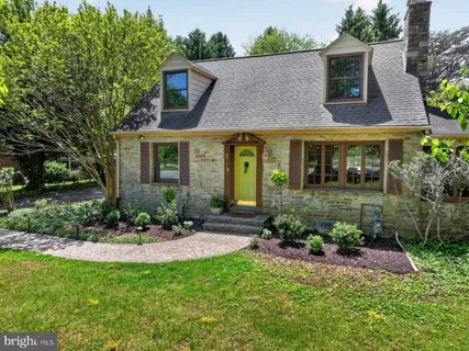 $590,000 | 2119 Edmondson Avenue, Catonsville, MD 21228