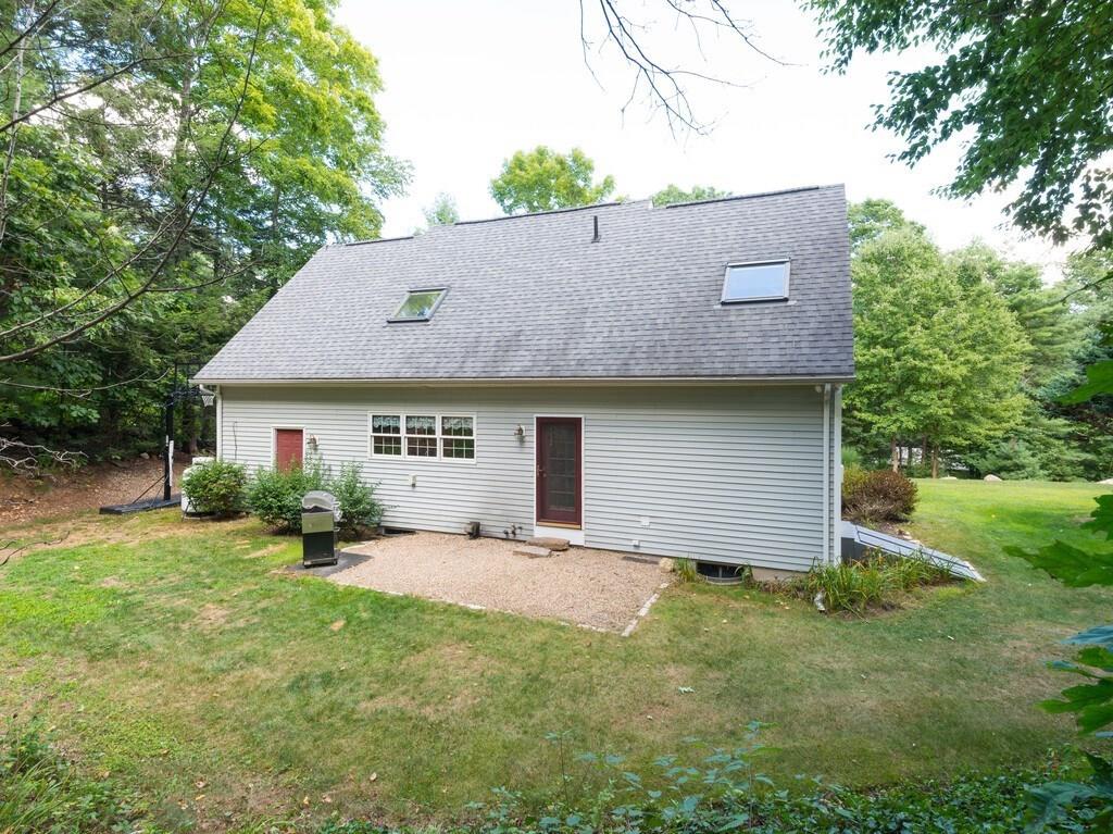 36 Breakneck Road Sturbridge, MA 01566 - Photo 33 of 40