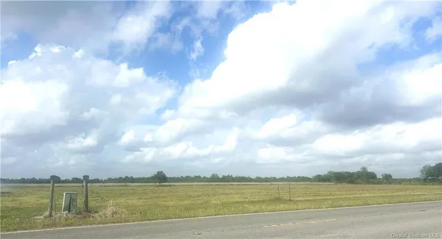 $289,900 | 13636 Vaussine Road, Welsh, LA 70591