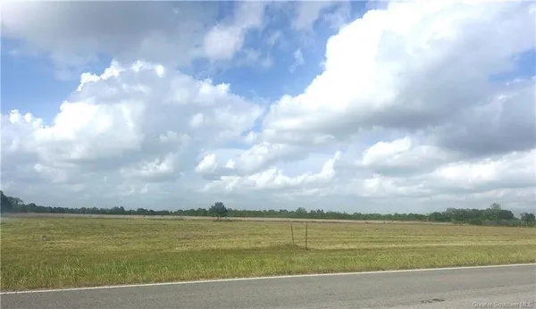 $279,500 | 13636 Vaussine Road, Welsh, LA 70591