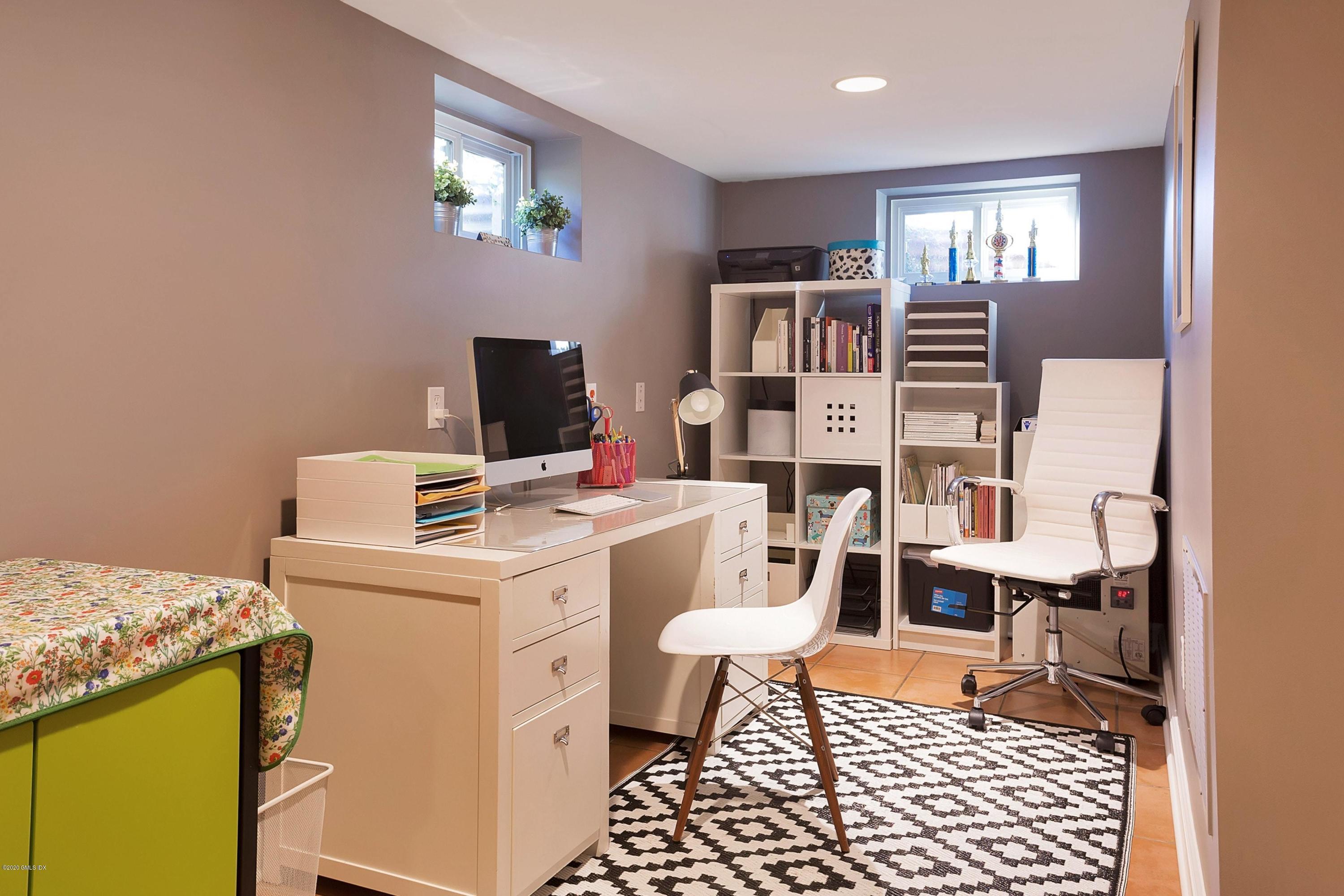 111 Lockwood Road Riverside, CT 06878 - Photo 27 of 35 a room with a workspace and a window