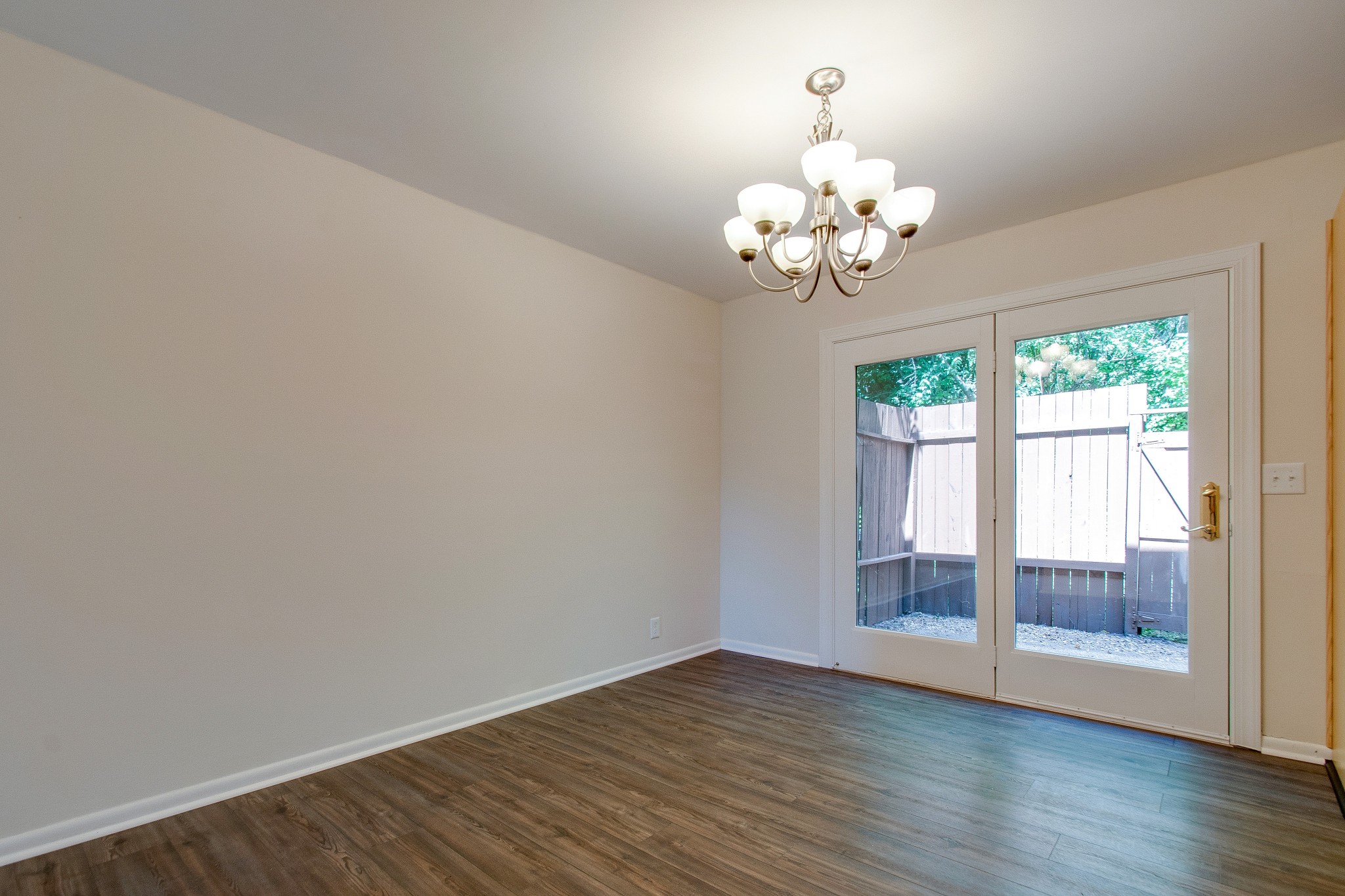 110 Bellevue Road, Unit 14 Nashville, TN 37221 - Photo 13 of 24 Gallery Image 13