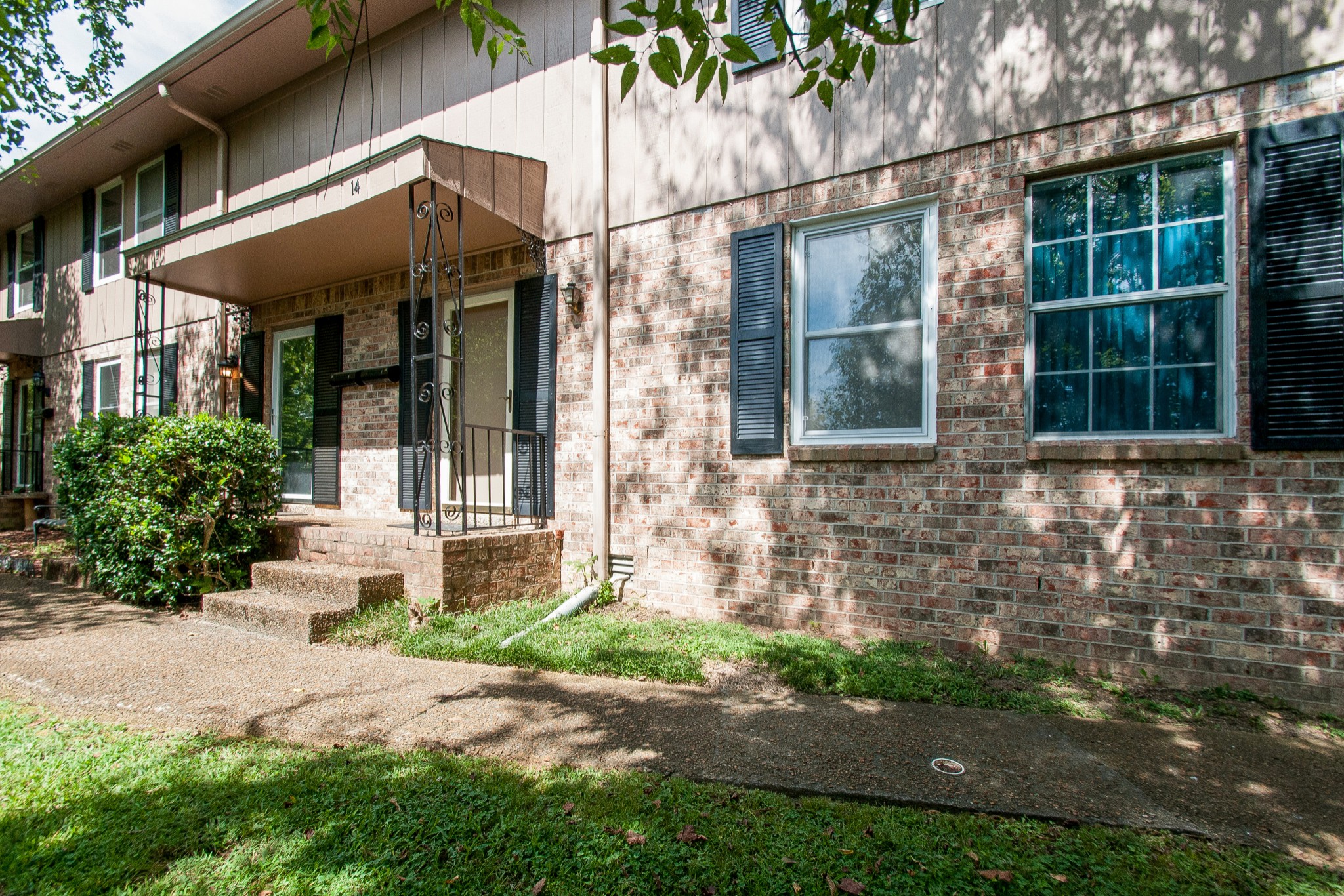 110 Bellevue Road, Unit 14 Nashville, TN 37221 - Photo 2 of 24 Gallery Image 2