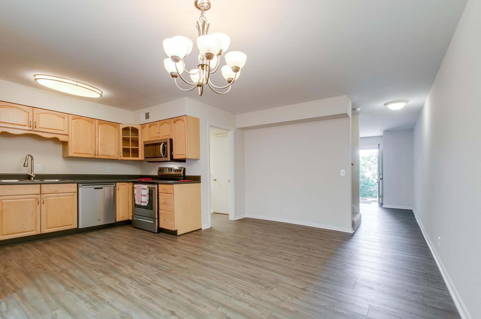 110 Bellevue Road, Unit 14 Nashville, TN 37221 - Photo 8 of 24 Gallery Image 8