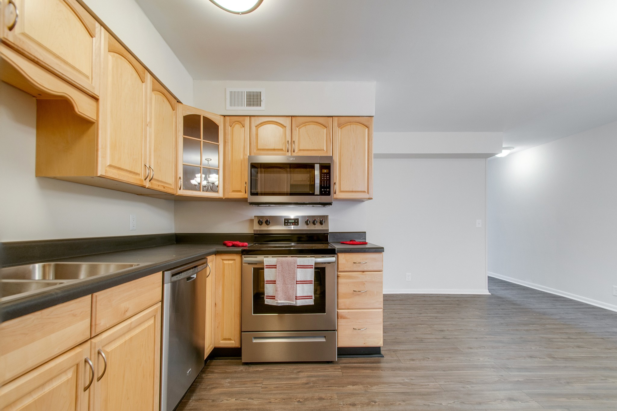 110 Bellevue Road, Unit 14 Nashville, TN 37221 - Photo 9 of 24 Gallery Image 9
