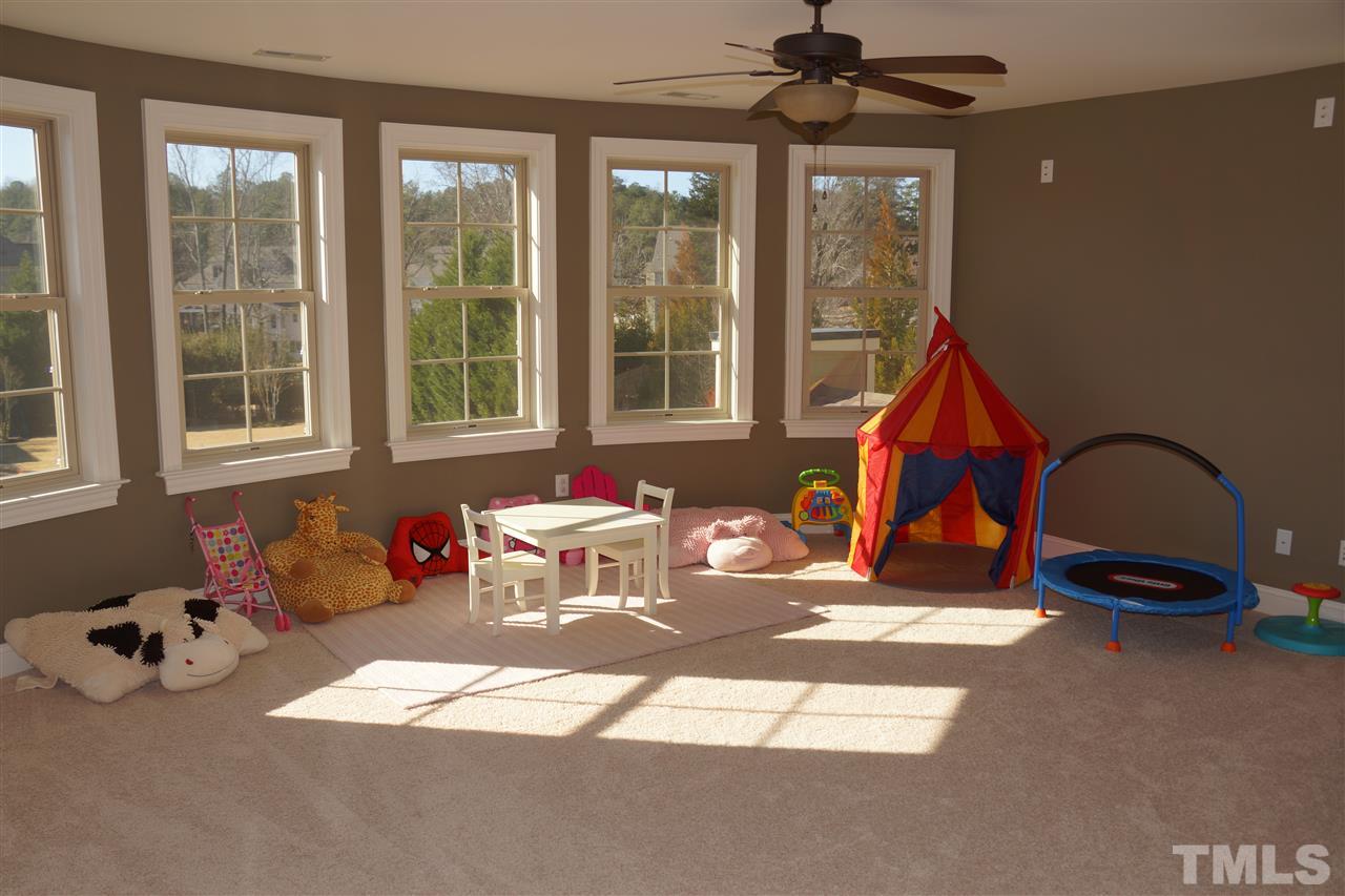 5022 Clyden Cove Raleigh, NC 27612 - Photo 15 of 24 Gallery Image 15