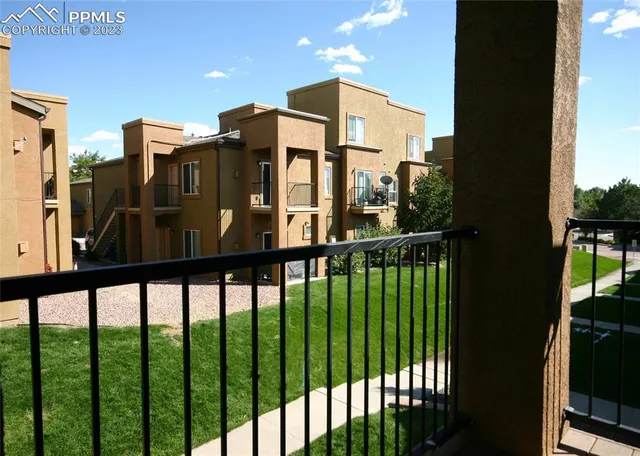 $318,500 | 4848 Kerry Lynn View, Unit 206, Colorado Springs, CO 80922