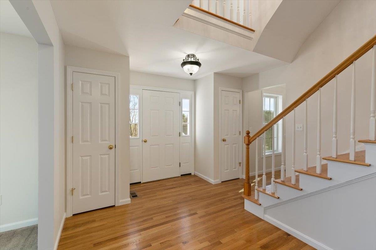 35 Longview Circle Pelham, NH 03076 - Photo 23 of 26