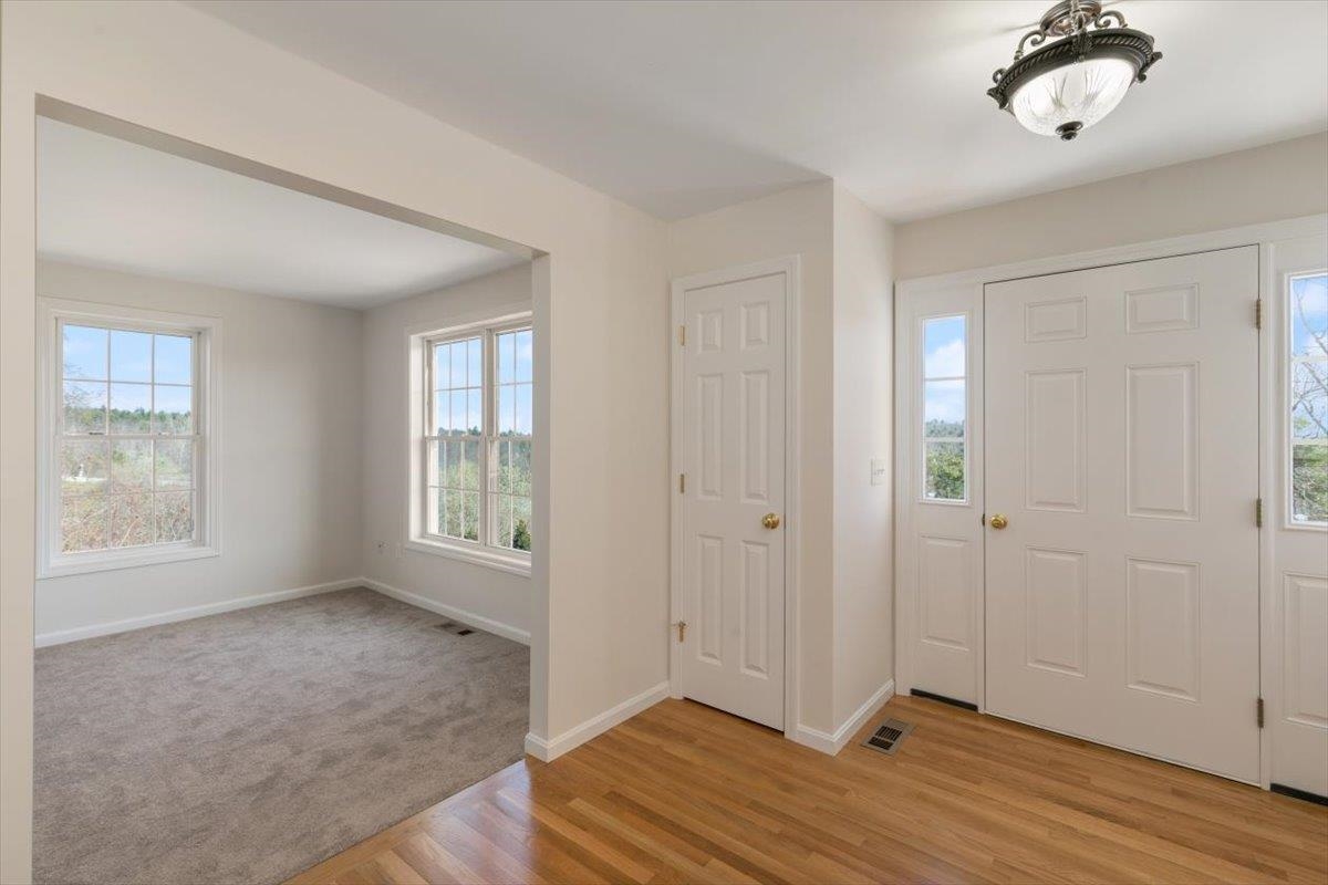 35 Longview Circle Pelham, NH 03076 - Photo 24 of 26