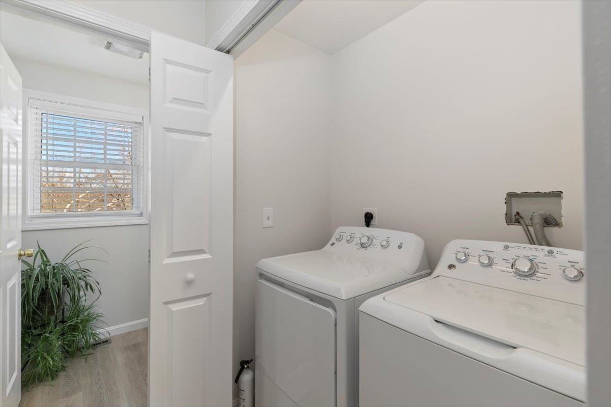 35 Longview Circle Pelham, NH 03076 - Photo 9 of 26