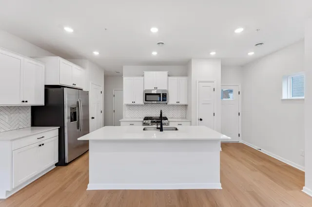 $323,000 | 2818 Kepler Avenue Northeast, St. Michael, MN 55376