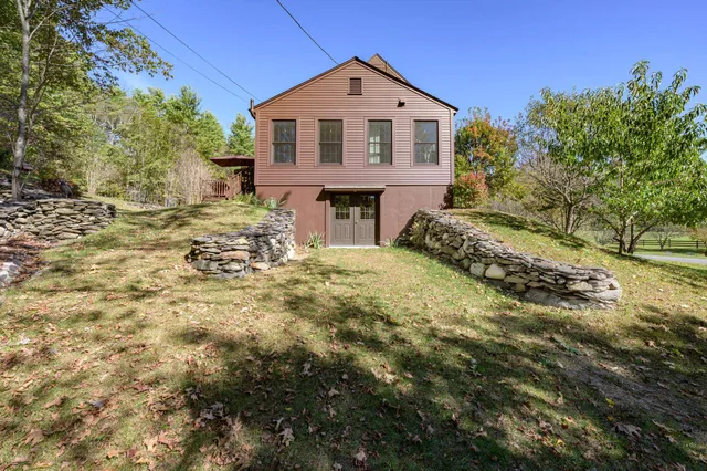 $789,000 | 60 Spencer Hollow Road, Springfield, VT 05156